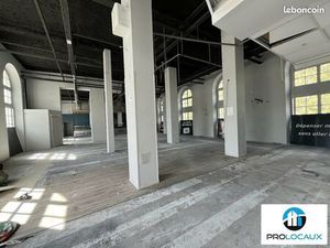 Local bureaux 200 m²