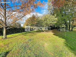 Terrain 1038 m² SAINTE MARIE