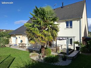 Maison - 7 pièces - 177m2