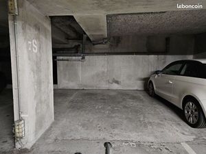 Parking/box 11 m² Lyon