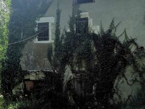 Terrain de 6300m2 dont 2200 constructibles