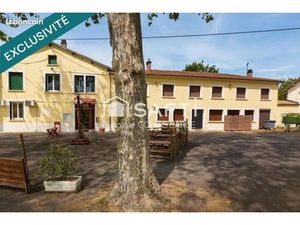 Immeuble 242 m² SAINT-CLAUD