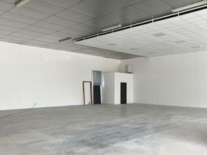 Local d'activité - 120m2 / Modulable jusqu'à 330m2