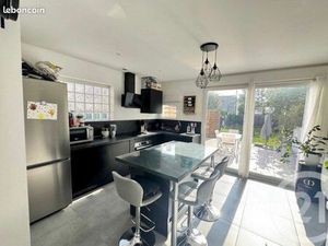 Charmente maison trois-pièces Bezons à vendre