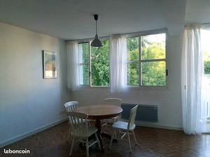 Appartement lumineux dans résidence sécurisée