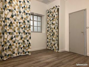 Local Bureau RDC 55 M²