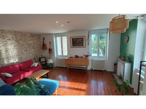 Maison meublée en bord de Touvre