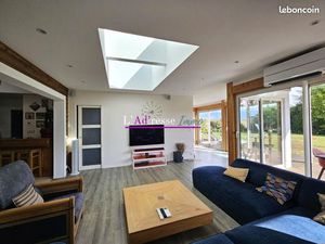 Maison 15 pièces 246 m²