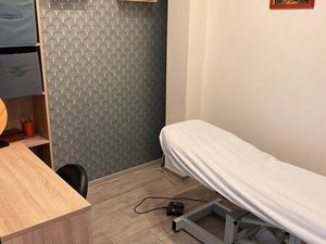 GRENOBLE Partage de cabinet paramédical et bien-être proche stade des alpes