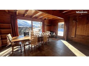 Chalet 8 pièces 104 m²