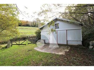 Terrain 1 pièce 80 m²