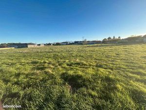 Terrain 2000 m2 constructible