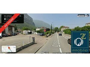 Local commercial 120 m²