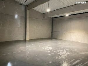 Location local industriel