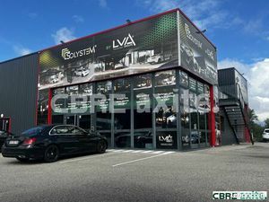 Local d'activité 265 m²