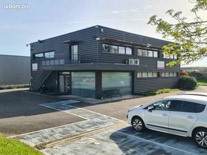 Espace de travail 20 m² – lumineux – parking privatif – Ste Foy d’Aigrefeuille