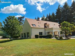 Maison aux portes de Fontainebleau