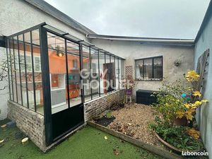 Loft/atelier/surface 3 pièces 79 m²