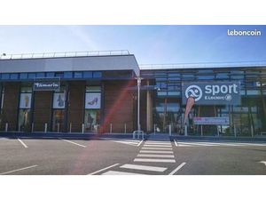 Centre Commercial Moléon - local 700 m² idéal salle de sport