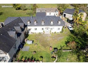 Longère 5 pièces 185 m²