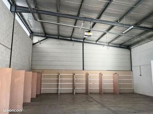 Entrepôt 212 m² ST MARTIN LE VINOUX