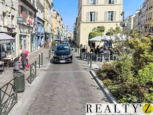 Local commercial 1 195 m²