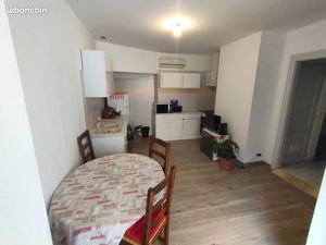 Petit T3 centre ville avec climatisation réversible
