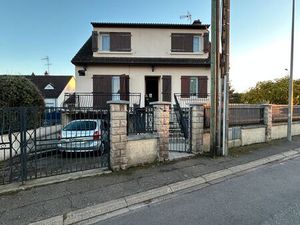 Beau pavillon familial 200 m² avec grand jardin et sous-sol aménagé – Les Mureaux (78130)