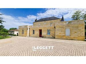 Château 16 pièces 265 m²