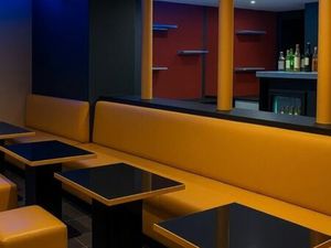 Murs discothèque libre