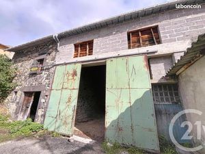 Grange 2 pièces 131 m²