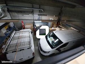 Local d'activité 294 m²