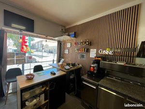 Petit bijou de pizzeria à vendre - Tout équipé  quartier en plein boom