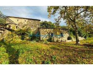 Propriété 4 pièces 89 m²