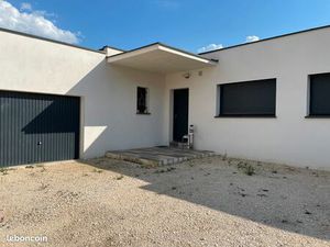 Maison plain pied 120 m2 individuelle - Rousson