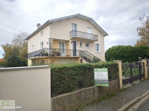 Maison 8 pièces 200 m²