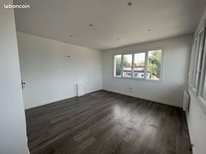 Vente bureau / commerce / habitation 42m2