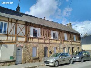 A vendre centre Bourg Briouze