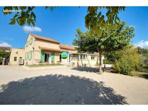 Maison 8 pièces 168 m²