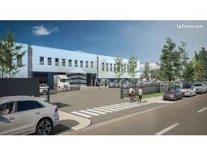 Local industriel 1 627 m²