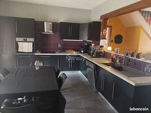 Maison 7 pièces 250 m²