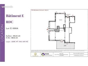 Local commercial 352 m²