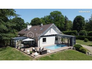 Propriété 7 pièces 263 m²