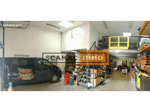 Local d'activité 211 m²