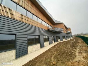 Local d'activité 430 m²