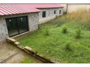 ? Maison livrée en plateau – 90 m² sur terrain de 300 m² 129 000