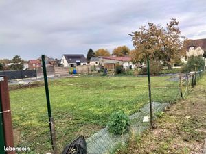 Terrain de 845m2à vendre à Péronne
