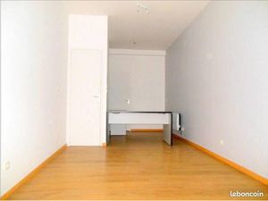 A louer local commercial hypercentre libourne emplacement premium