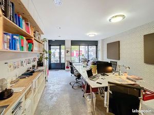 Local commercial 49 m² BORDEAUX