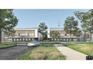 Local d'activité 2 476 m²